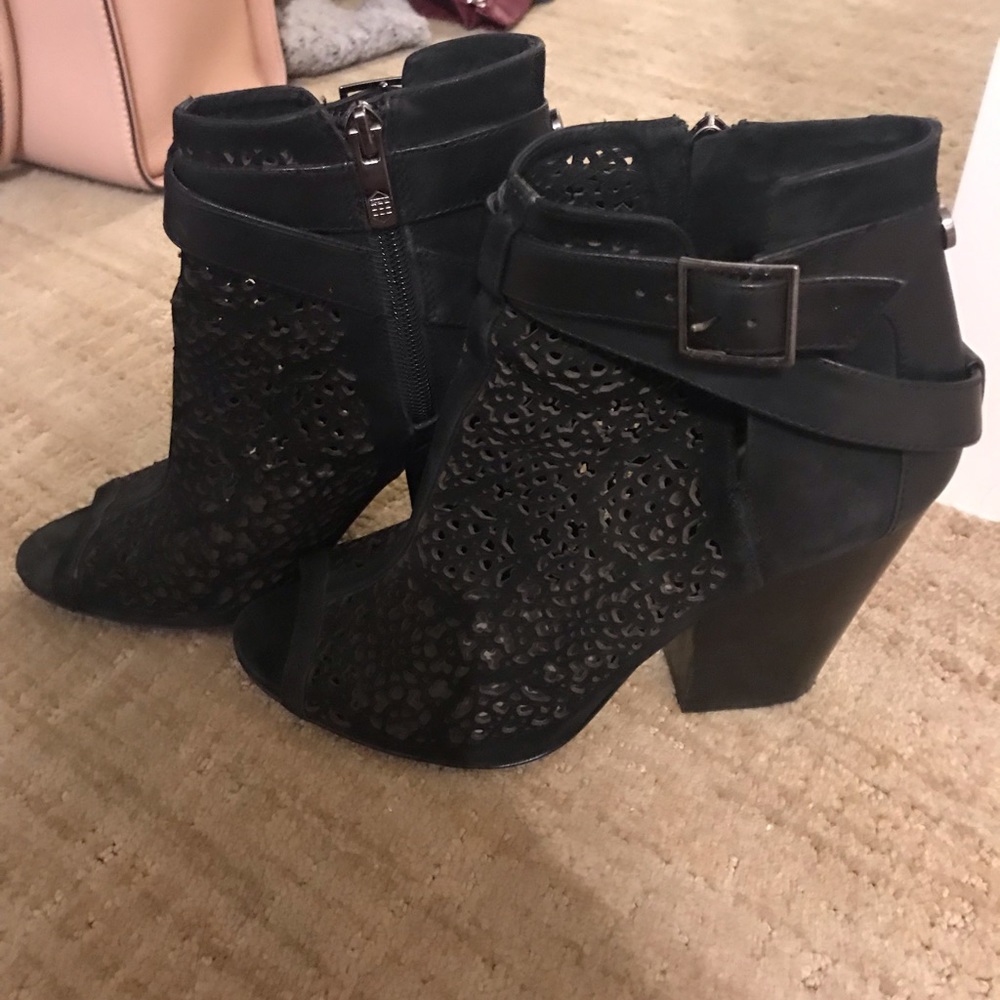 Cutout booties